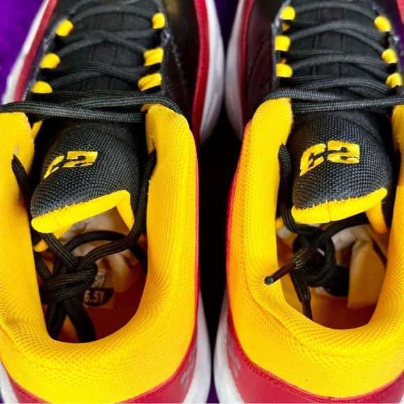 Jordan Max Aura 3 SE GS Red Black University Gold DJ6245 607 Men’s 6 Wmns 7.5 - Picture 4 of 12